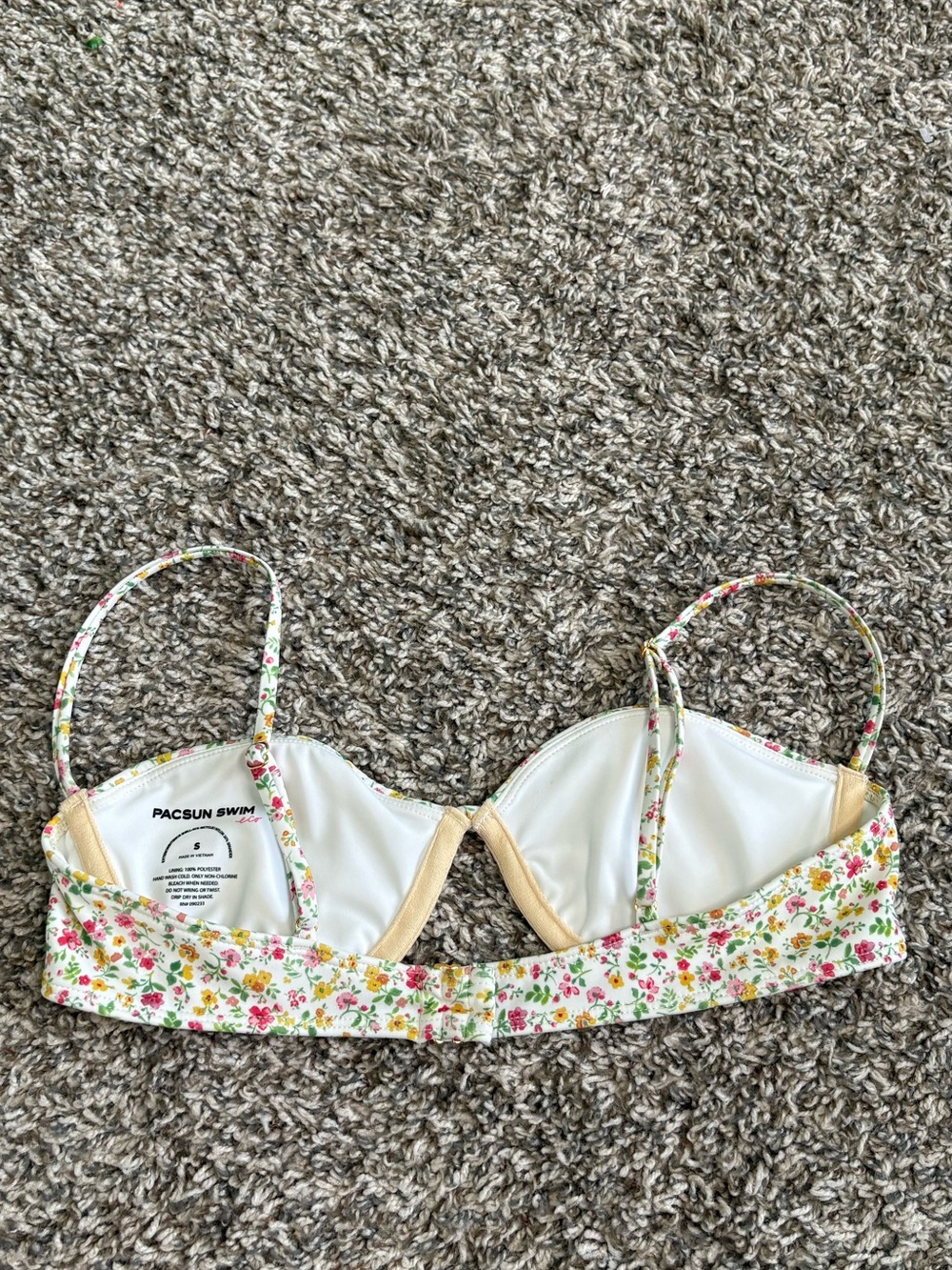 PacSun Swim Floral Ditsy Underwire Bikini Top - White with Pink, Yellow & Green - Picture 2 of 3